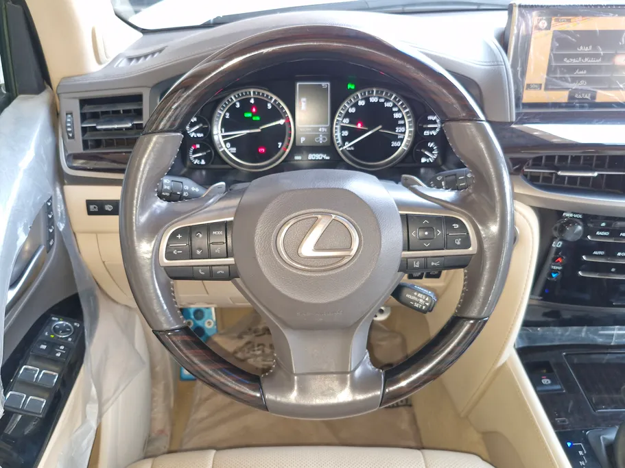 لكزس LX 570 S 2021 