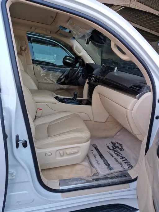 لكزس LX 570 S 2021 