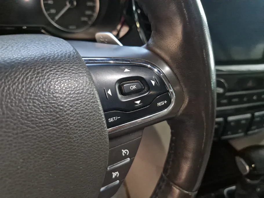 2021 GAC GS8 GL 
