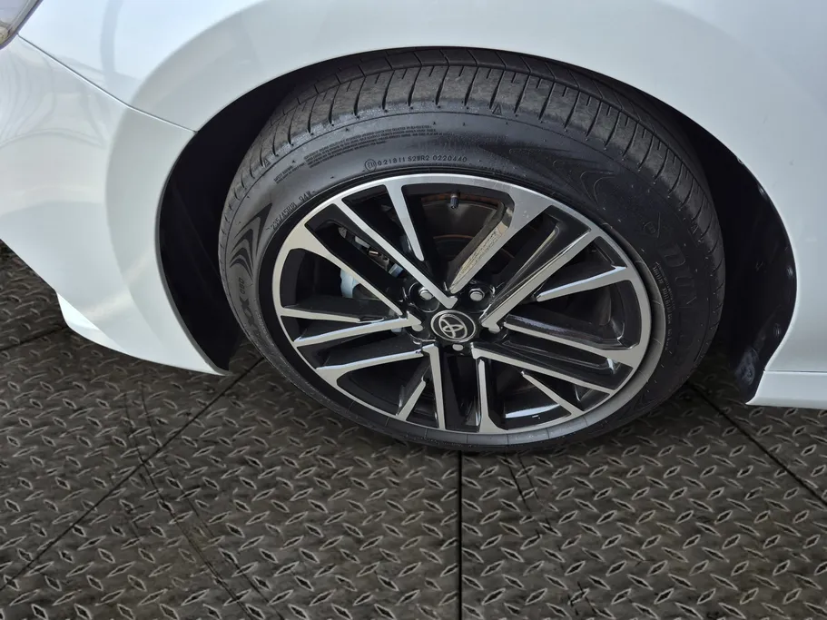 2025 Toyota Camry  LE HEV 
