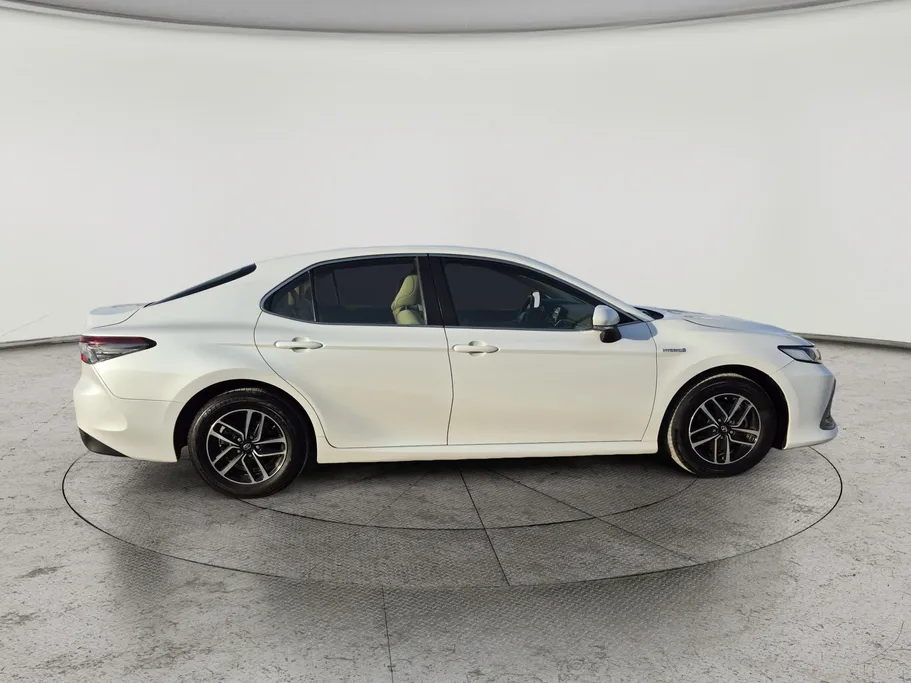 2023 Toyota Camry  LE HEV 