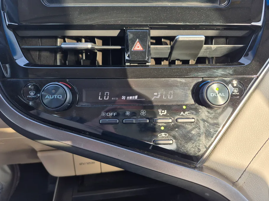 2023 Toyota Camry  LE HEV 