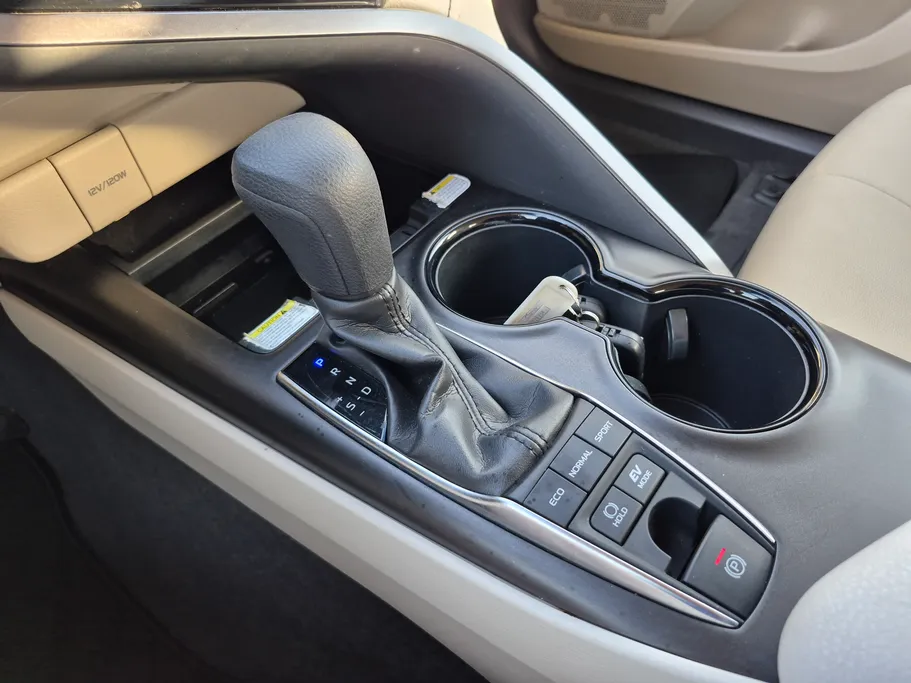 2023 Toyota Camry  LE HEV 