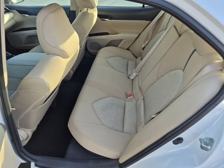 2023 Toyota Camry  LE HEV 