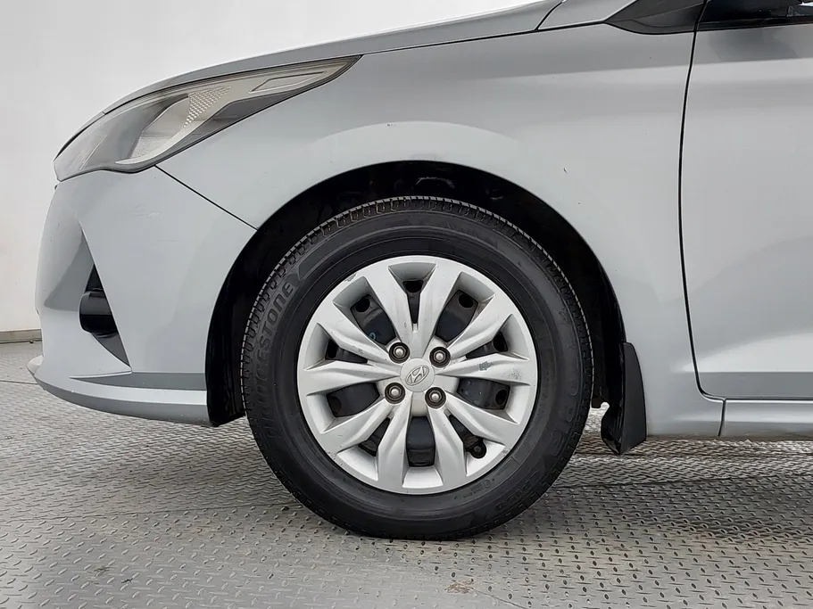 2021 Hyundai Accent Smart 