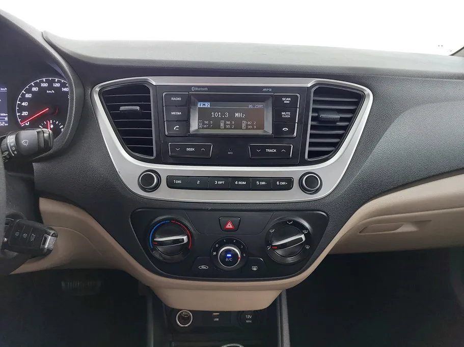 2021 Hyundai Accent Smart 
