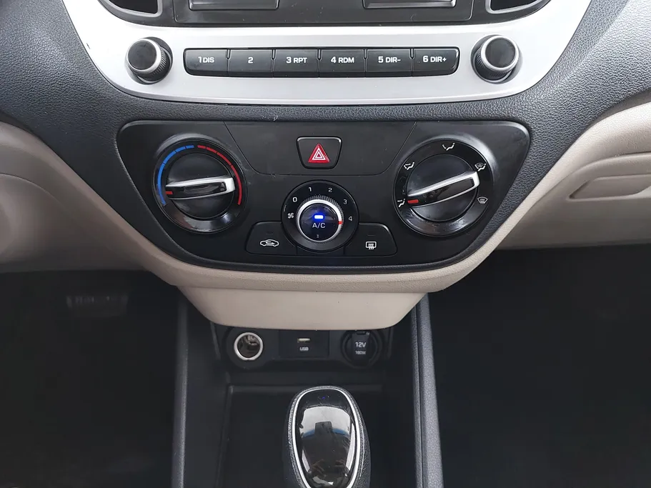 2021 Hyundai Accent Smart 