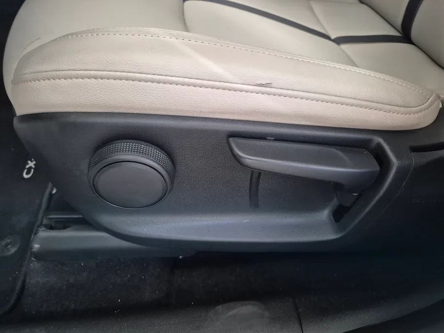2024 Mazda CX90 Core  