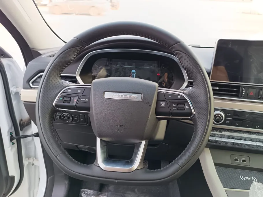 2026 Jetour X70 Luxury 
