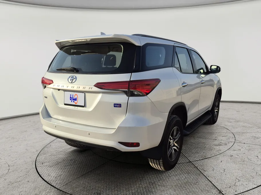 2024 Toyota Fortuner GX2 4x4 