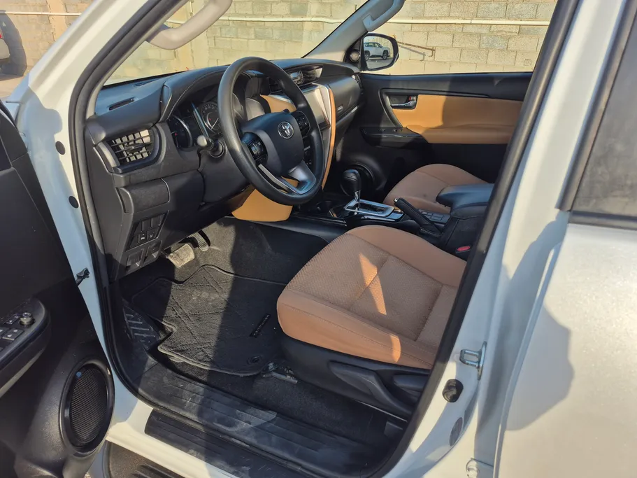 2024 Toyota Fortuner GX2 4x4 