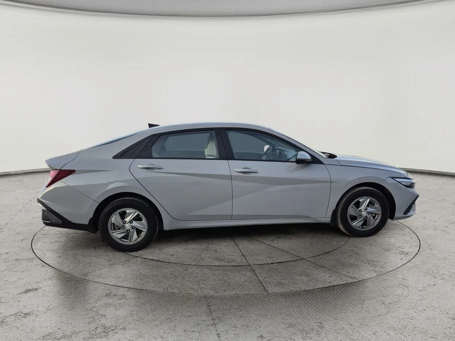 2024 Hyundai Elantra Fleet 