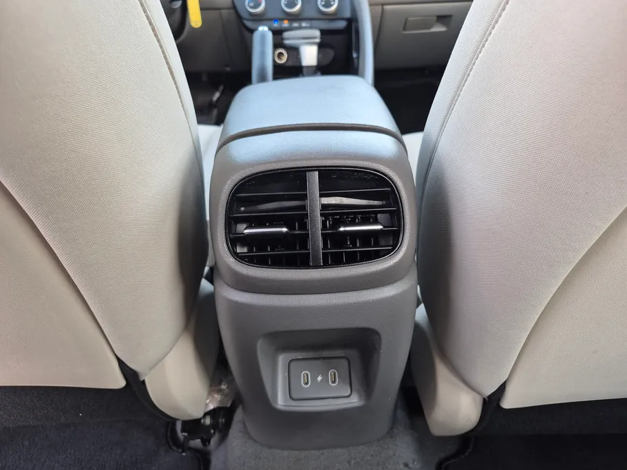 2024 Hyundai Elantra Fleet 