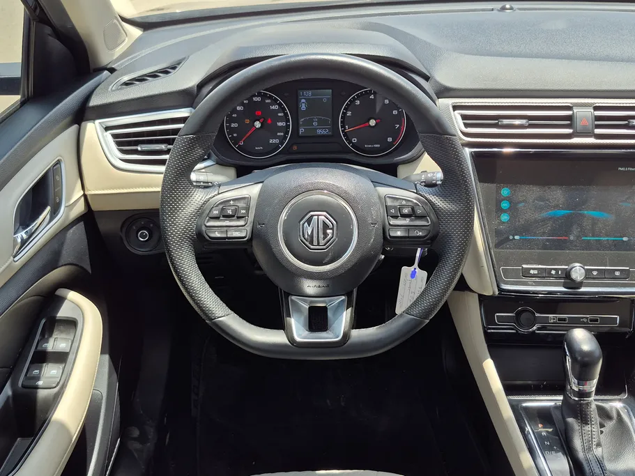 2025 MG 5 STD 