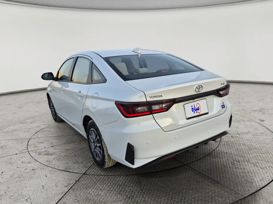 2024 Toyota Yaris  Y 