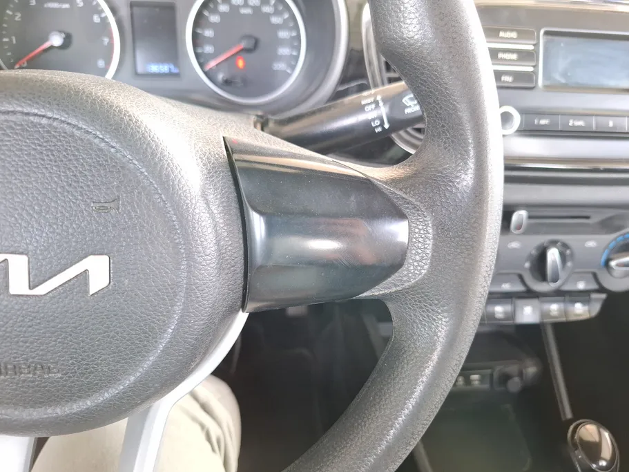 2023 Kia Pegas LX 