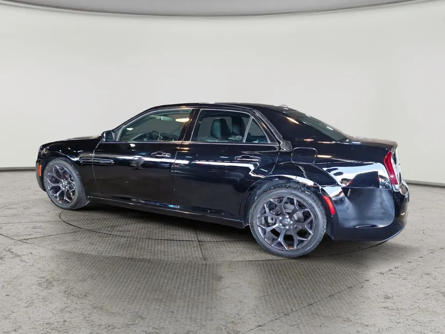 كرايسلر 300 S 2021 