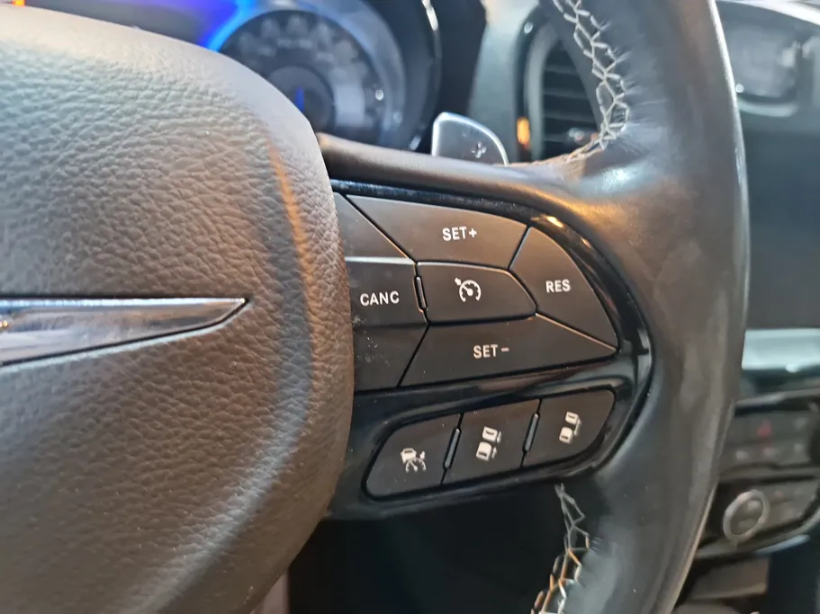 كرايسلر 300 S 2021 