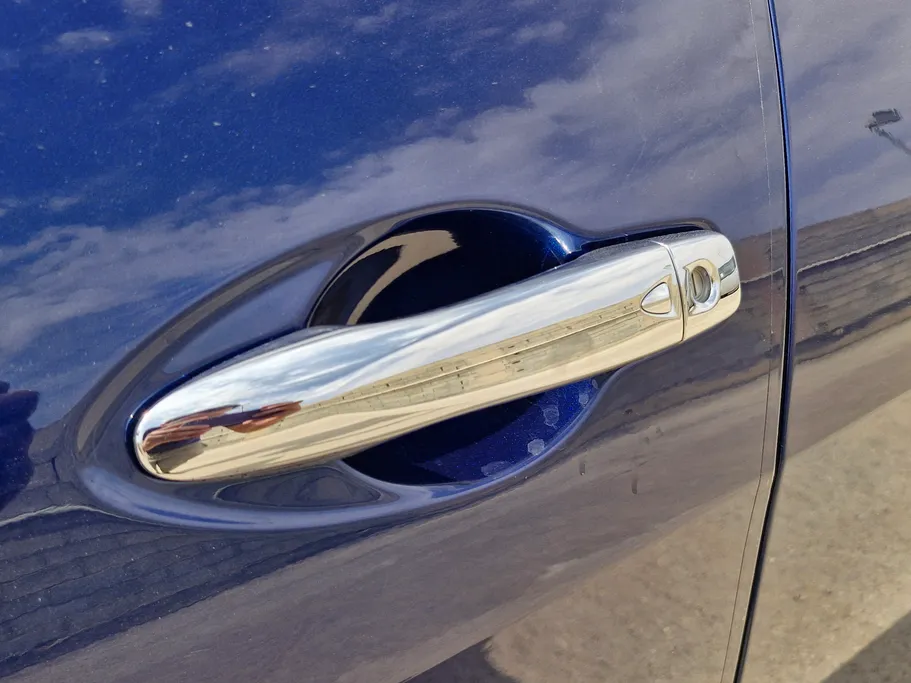 2018 Nissan Maxima SR 