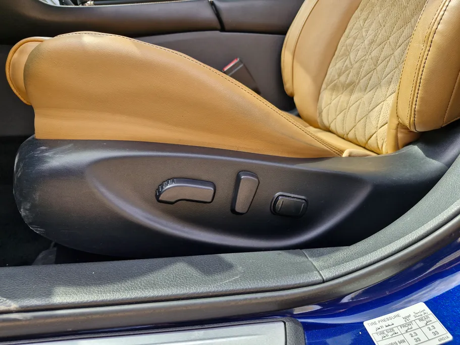 2018 Nissan Maxima SR 