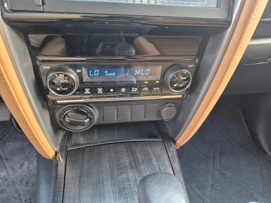 2023 Toyota Fortuner VX 