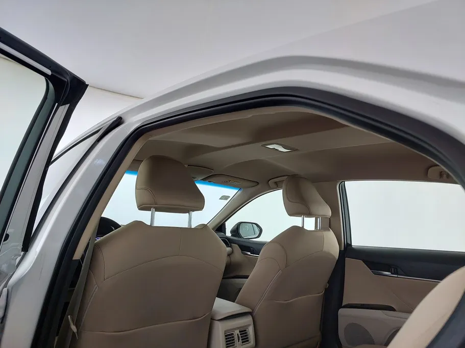 2022 Toyota Camry  LE 
