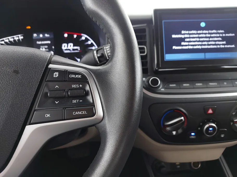 2021 Hyundai Accent Mid 