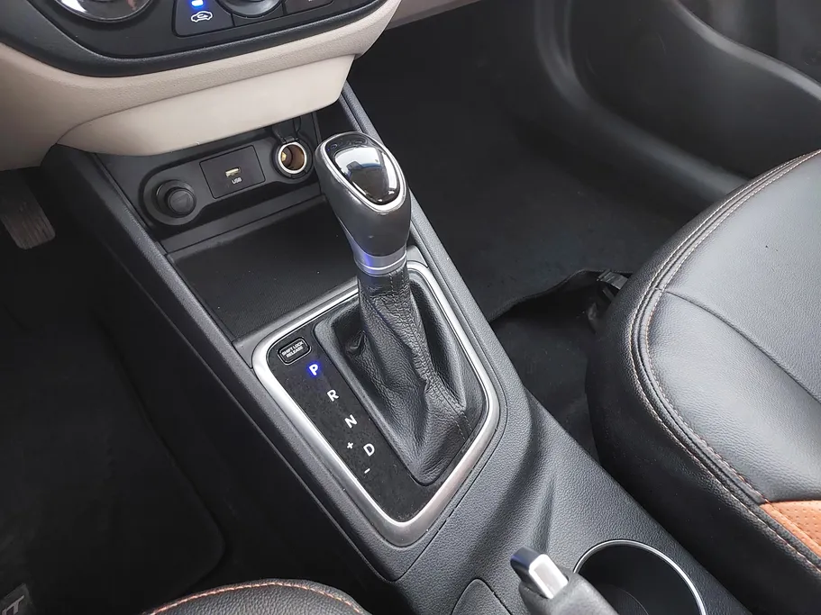 2021 Hyundai Accent Mid 