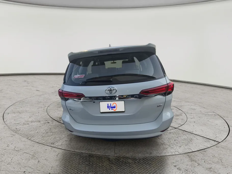 2023 Toyota Fortuner VX 