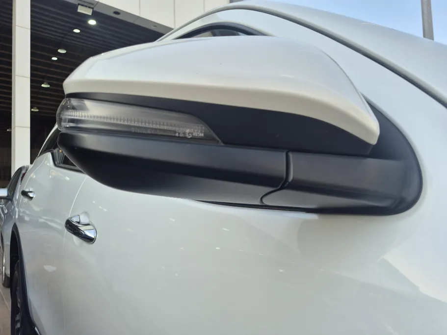 2023 Toyota Fortuner VX 