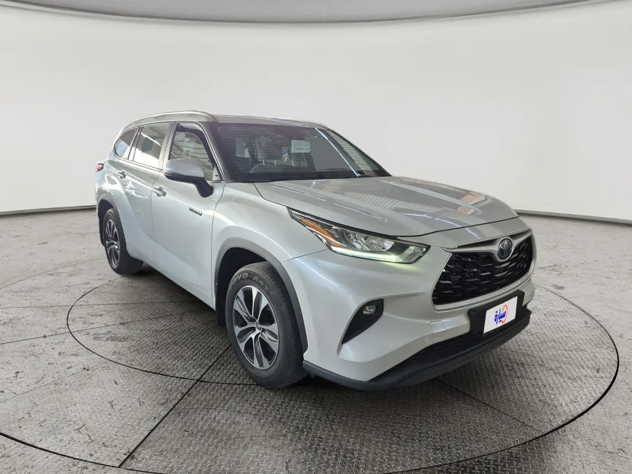 2023 Toyota Highlander GLE 