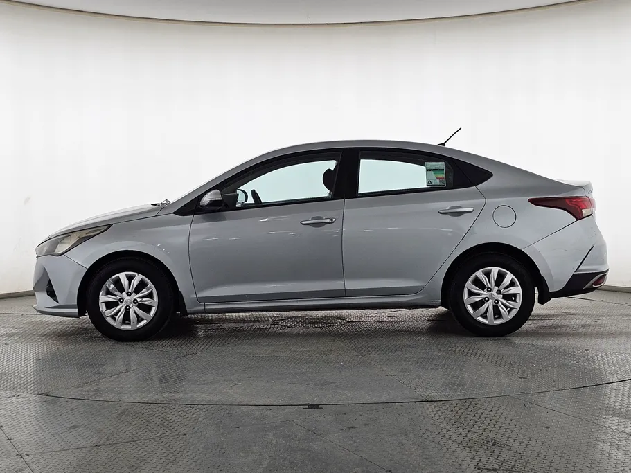2022 Hyundai Accent Smart 