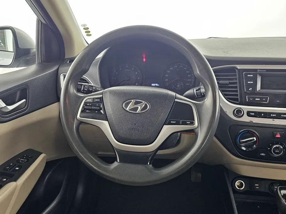 2022 Hyundai Accent Smart 