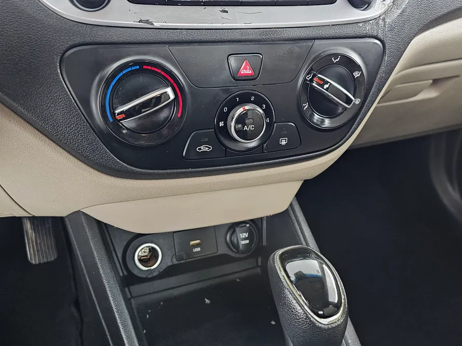 2022 Hyundai Accent Smart 
