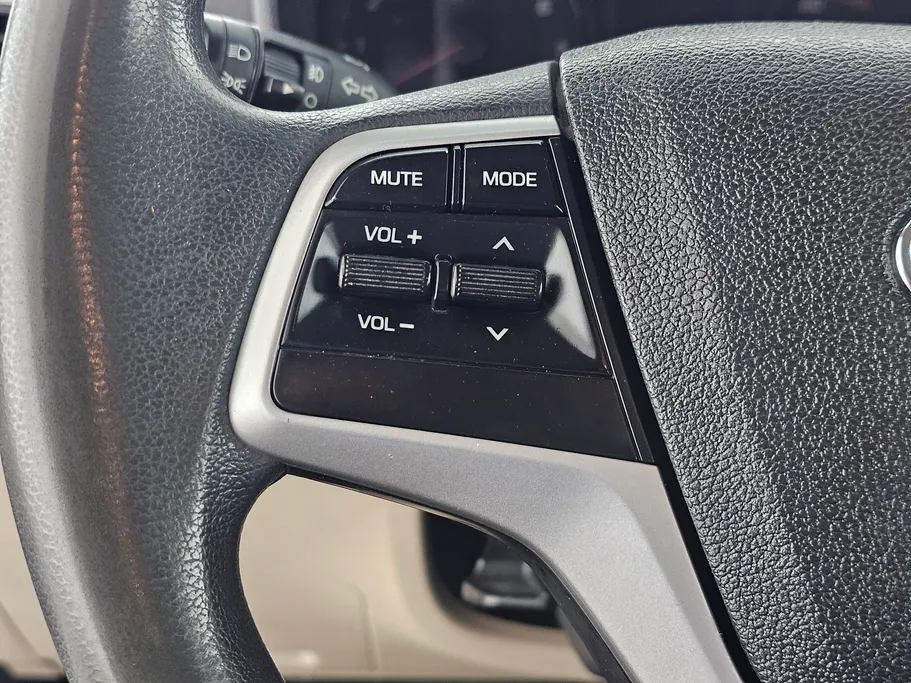 2022 Hyundai Accent Smart 