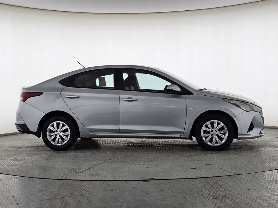 2022 Hyundai Accent Smart 