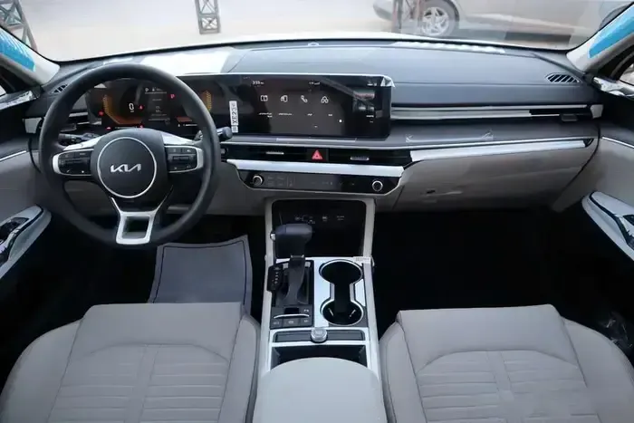 2026 Kia K5 LX2 