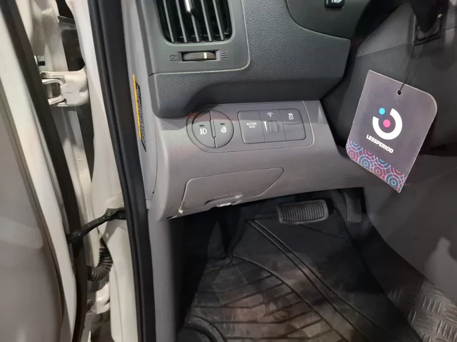 2021 Hyundai Grand Starex cargo 