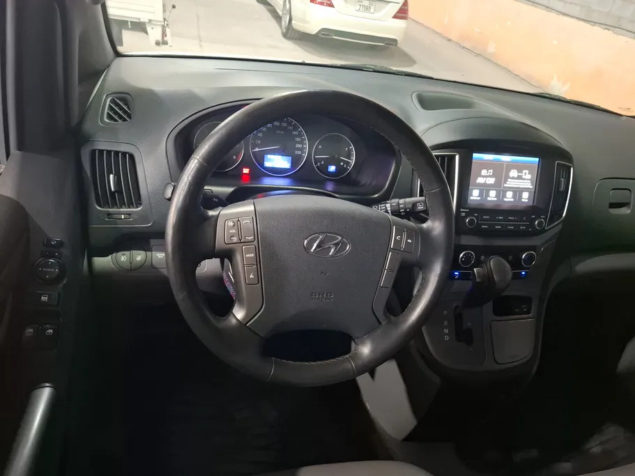 2021 Hyundai Grand Starex cargo 