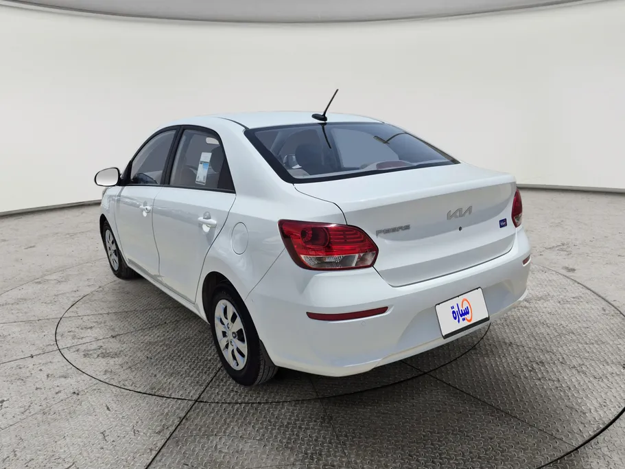 2024 Kia Pegas GL 