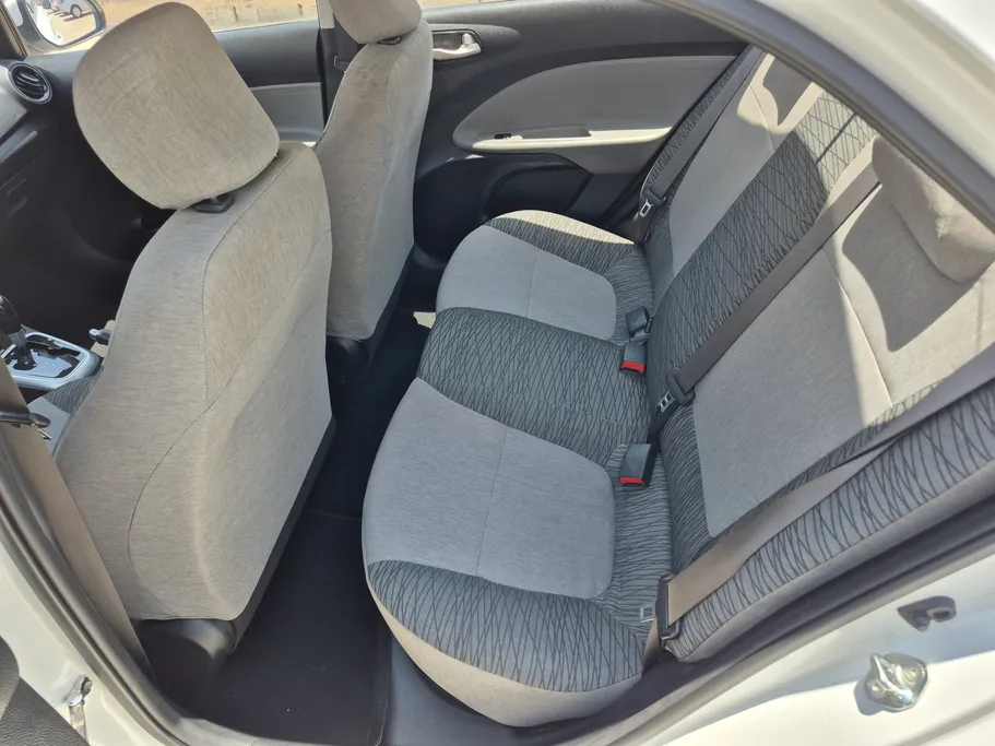 2024 Kia Pegas GL 