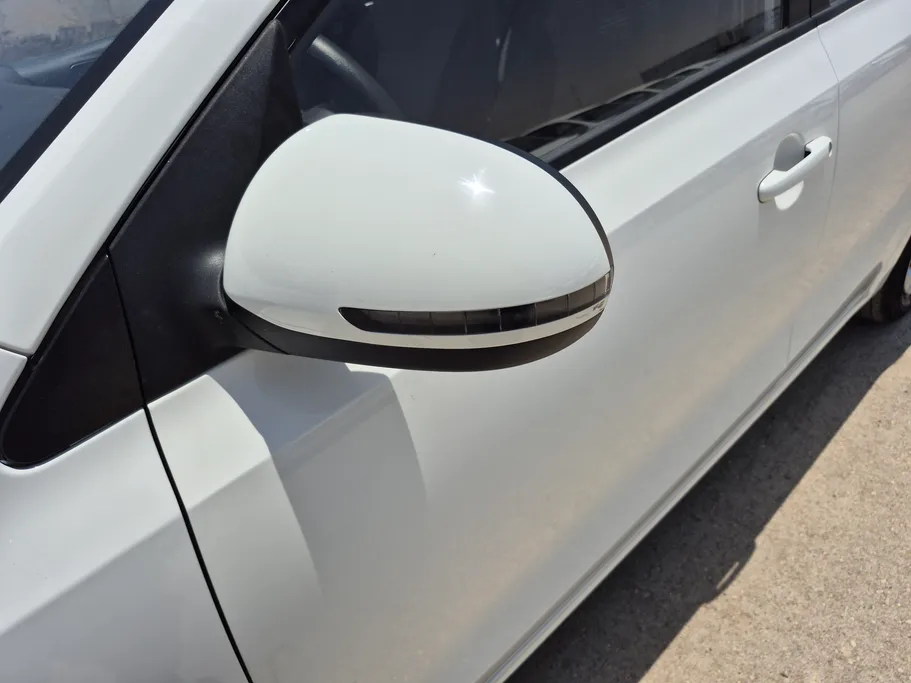 2024 Kia Pegas GL 