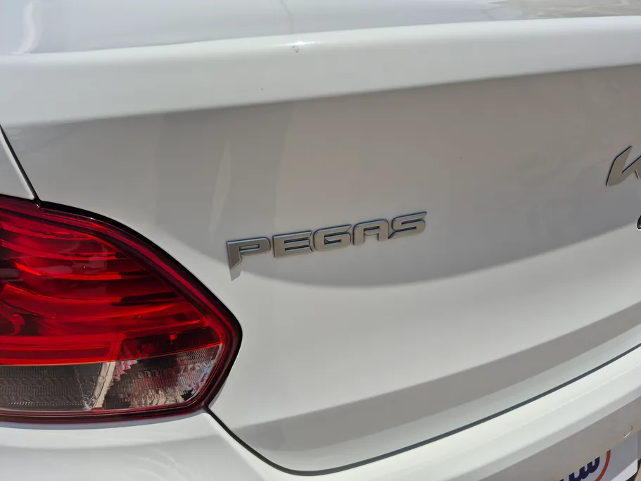 2024 Kia Pegas GL 
