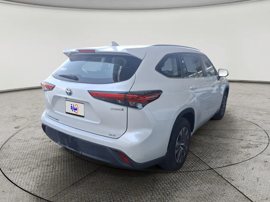 2023 Toyota Highlander GLE 