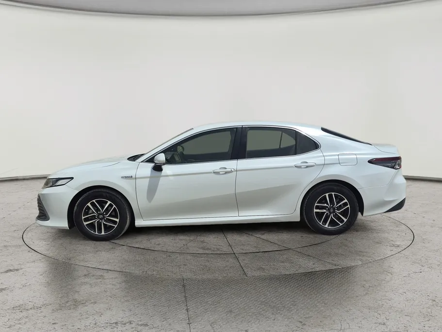2023 Toyota Camry  LE HEV 