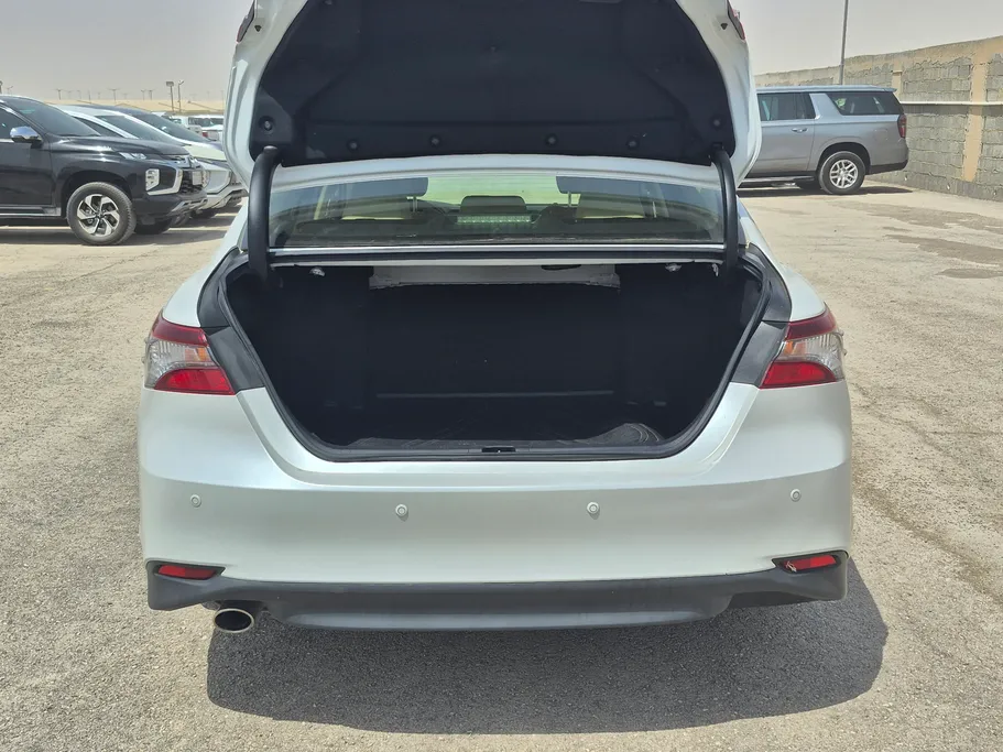 2023 Toyota Camry  LE HEV 
