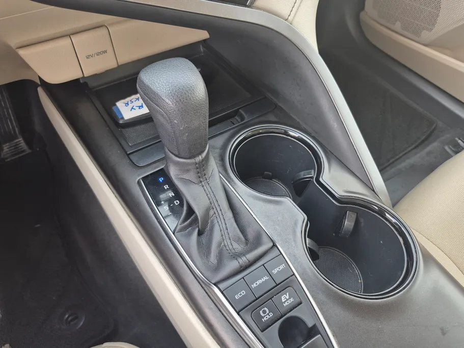 2023 Toyota Camry  LE HEV 