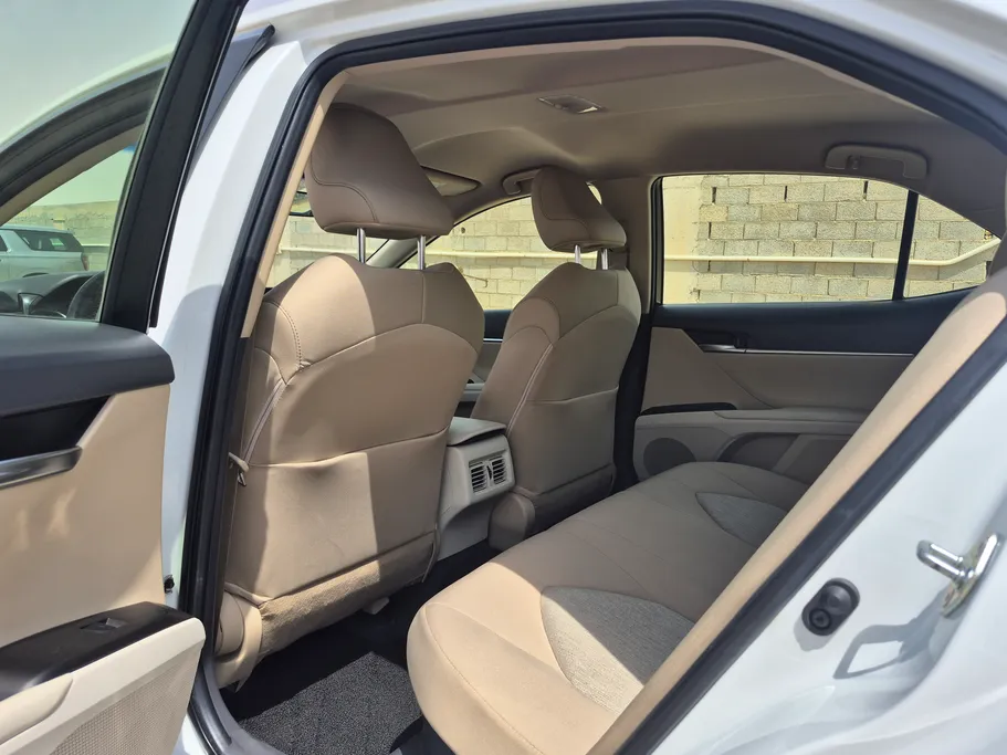 2023 Toyota Camry  LE HEV 