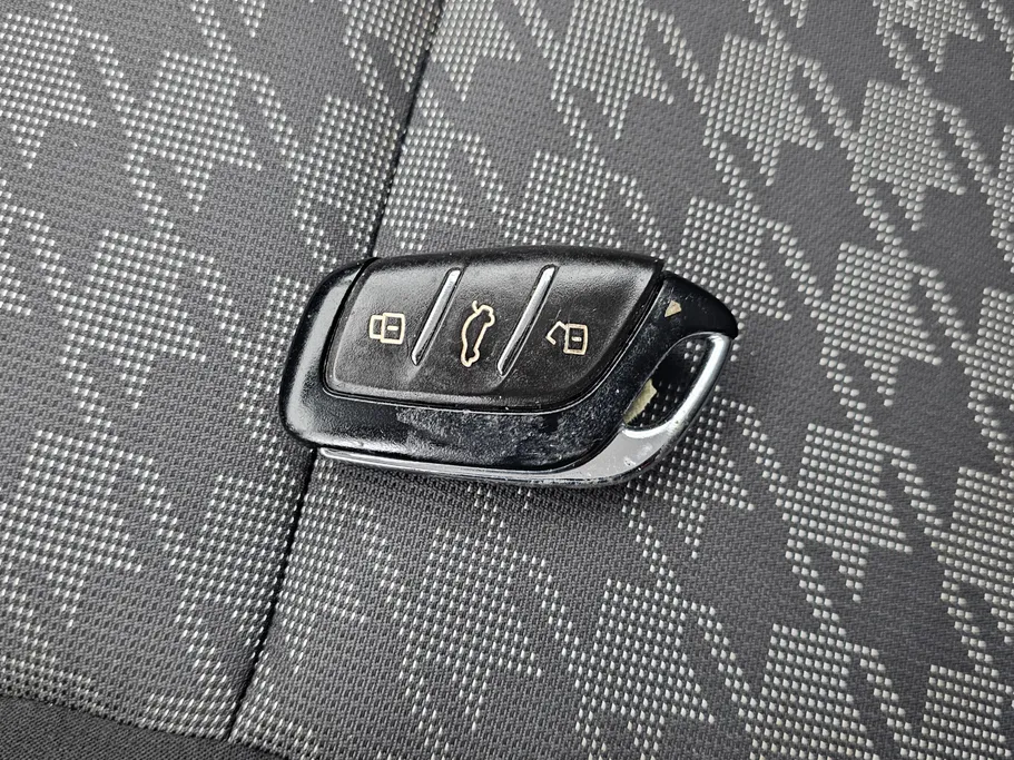 2022 MG ZS STD 