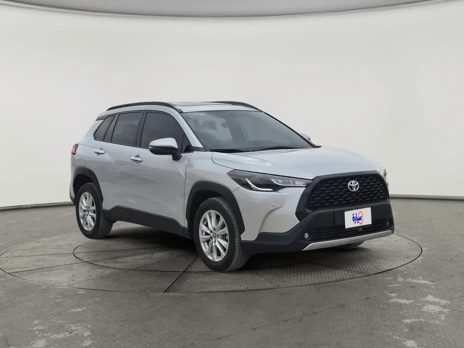 2024 Toyota Corolla Cross XLE HEV 